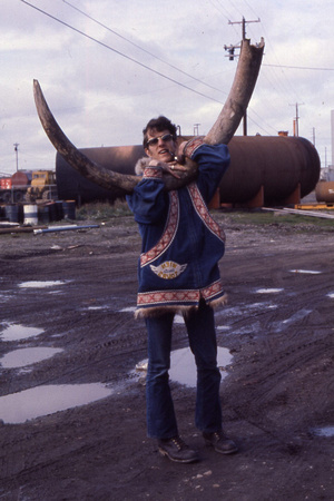 Me in Kotzebue 1972 with mammouth tusk
